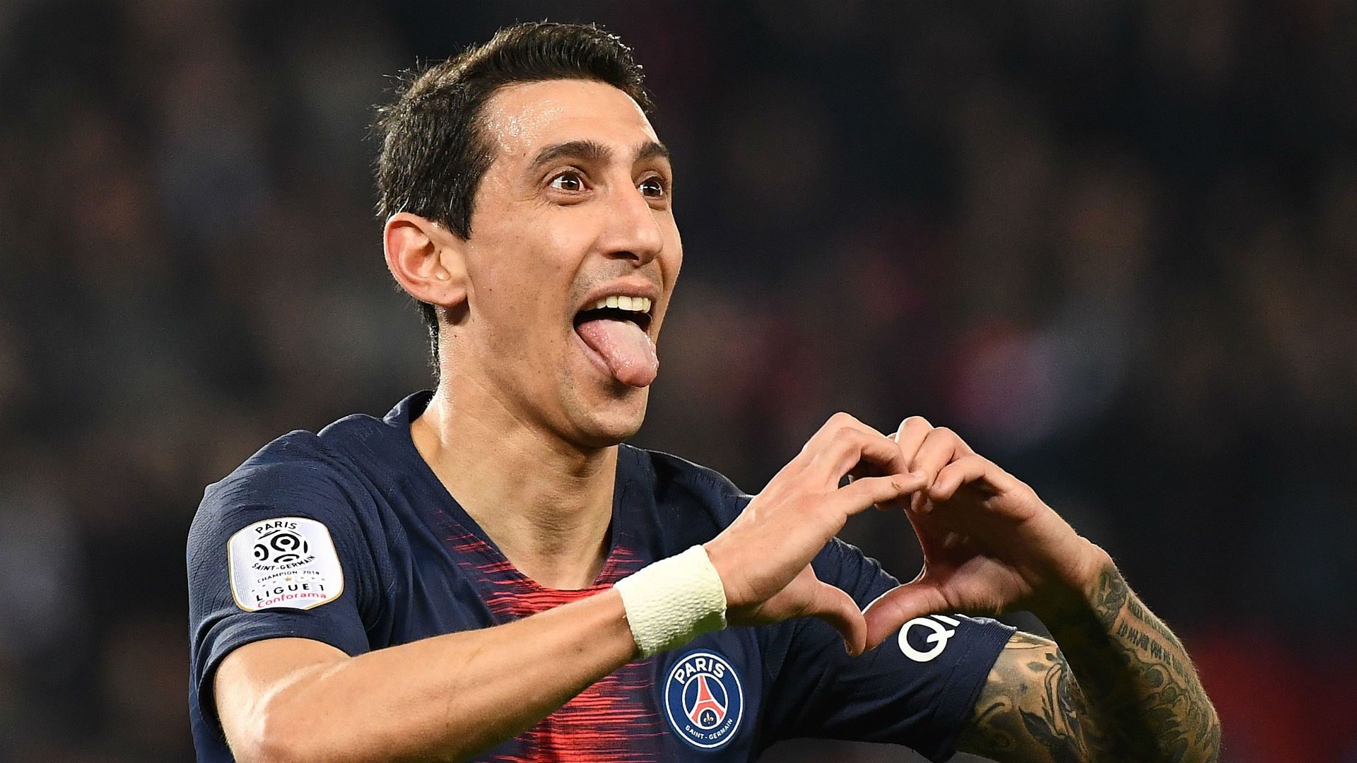 Paris Saint-germain Midfielder Angel Di Maria - Egan Bernal Angel Di Maria - HD Wallpaper 
