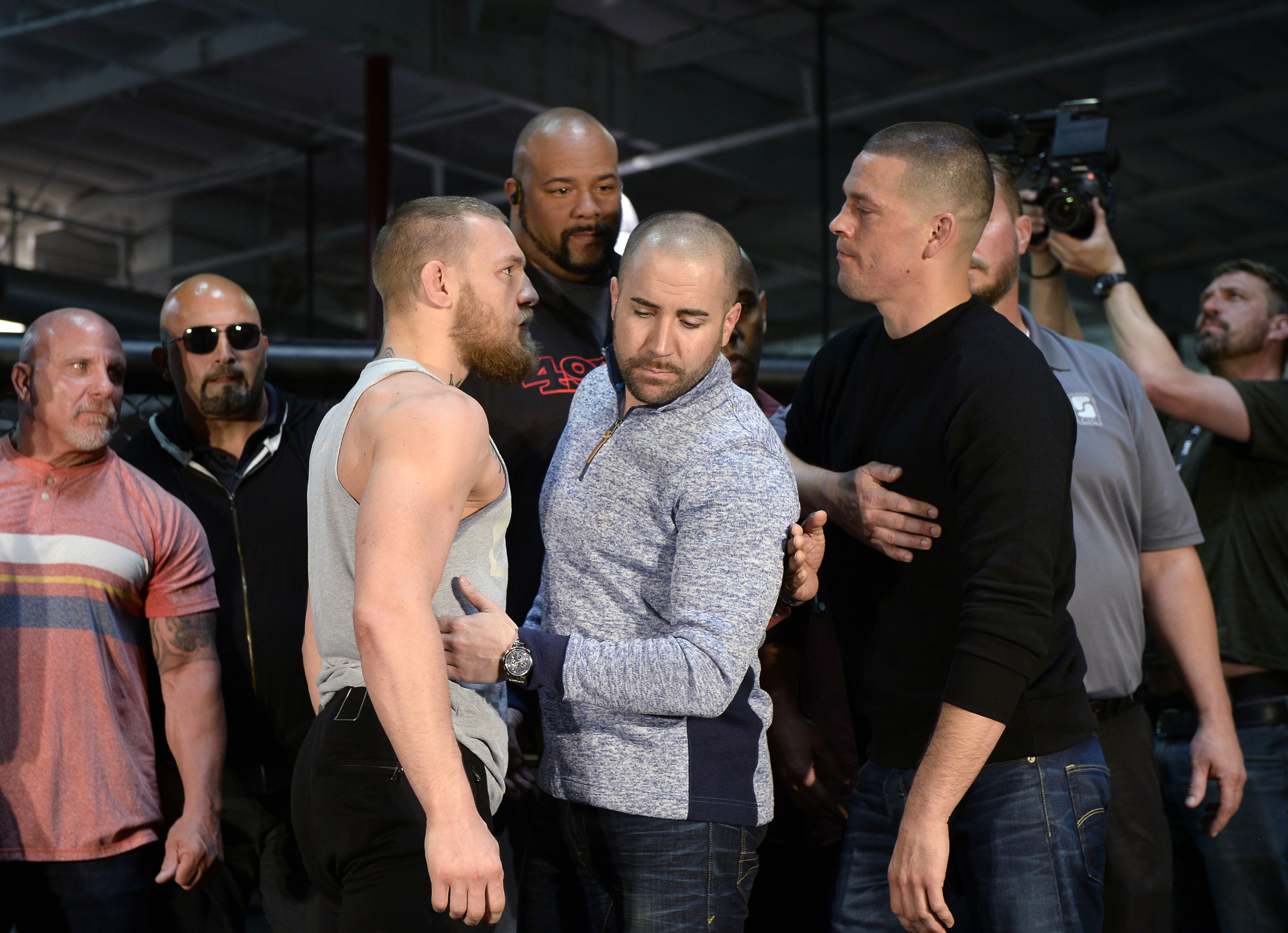 Conor Mcgregor Y Nate Diaz - HD Wallpaper 