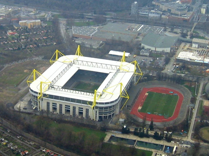 Signal Iduna Park Westfalenstadion - Estadio Del Borussia Dortmund Nombre - HD Wallpaper 
