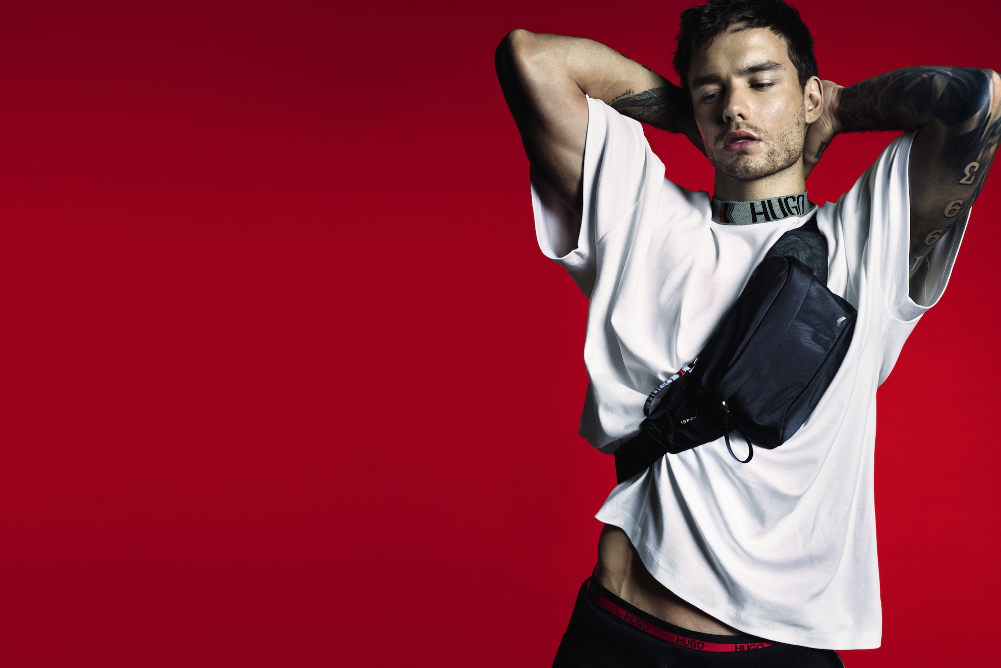 Liam Payne X Hugo Campaign Imagery White T-shirt - Liam Payne Photoshoot Hugo - HD Wallpaper 