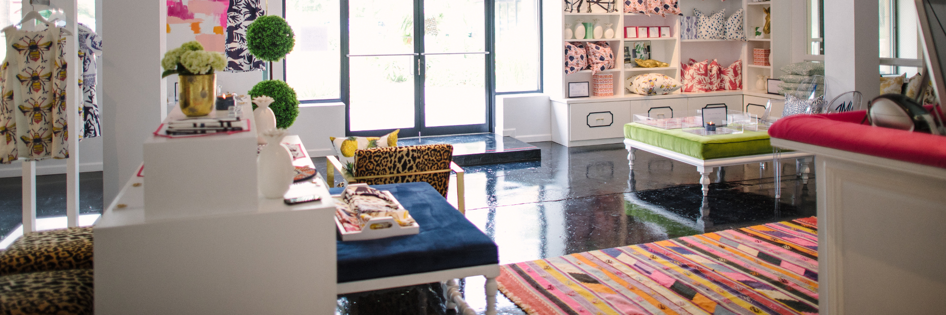 Katie Kime Flagship Store - Katie Kime Stores - HD Wallpaper 