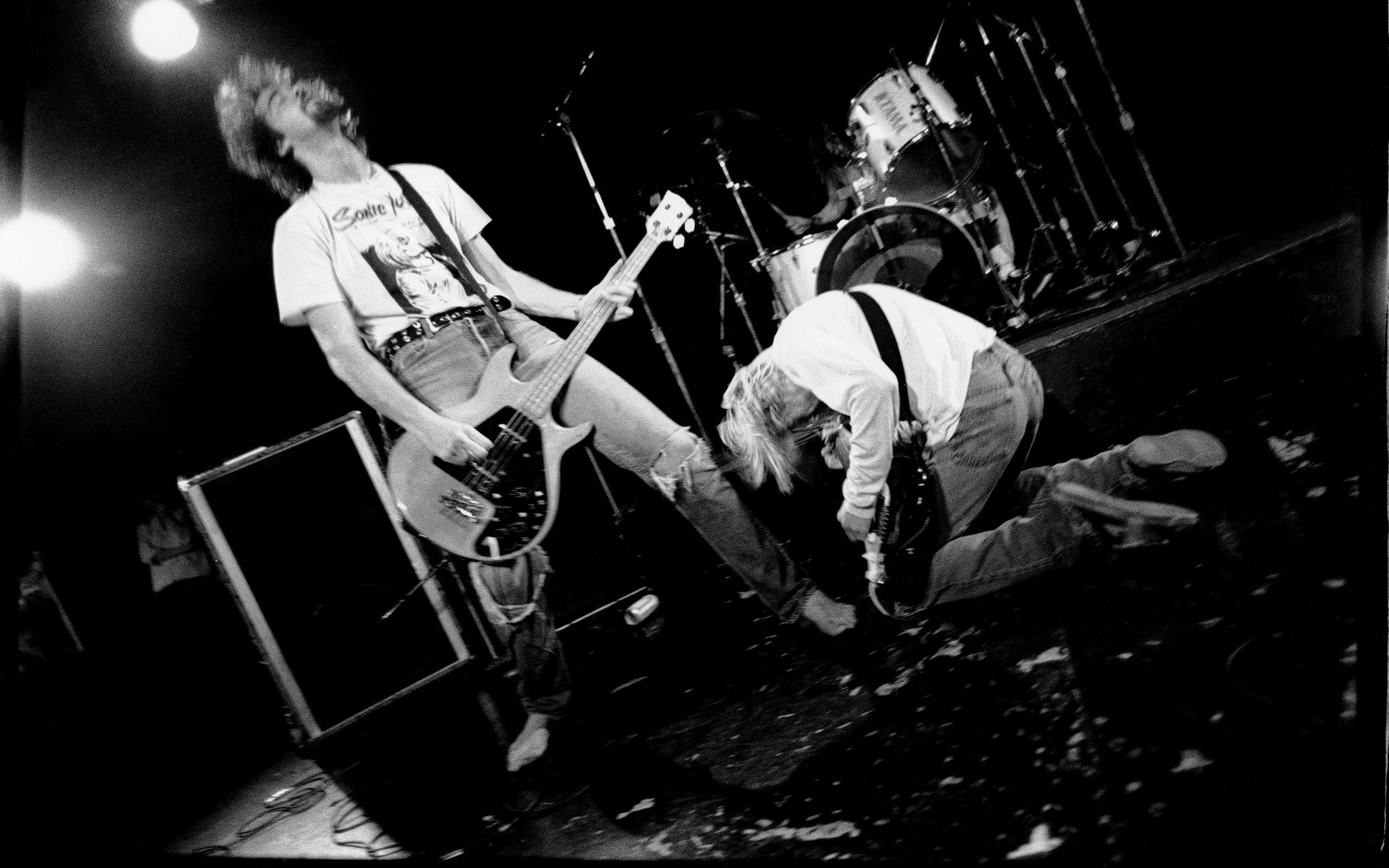 2560x1600, Kurt Cobain - Nirvana Hd - HD Wallpaper 