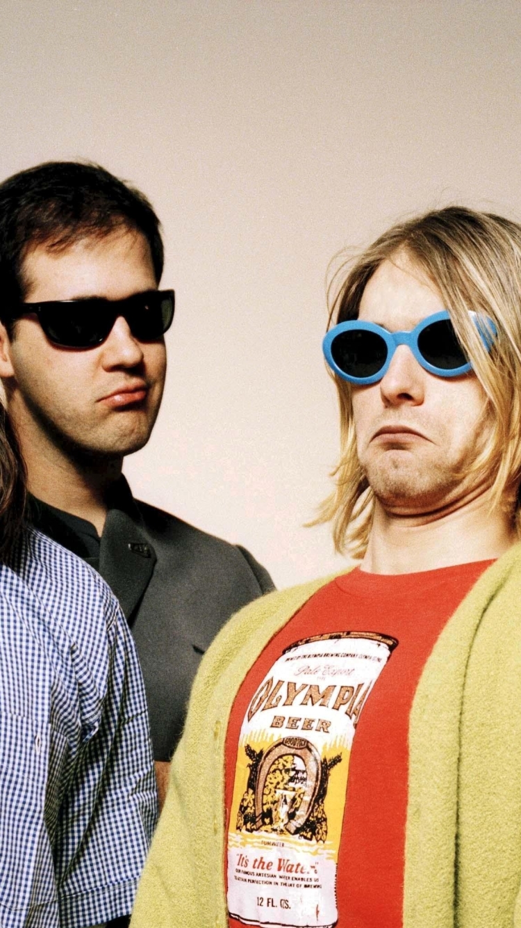 Nirvana With Pat Smear - HD Wallpaper 