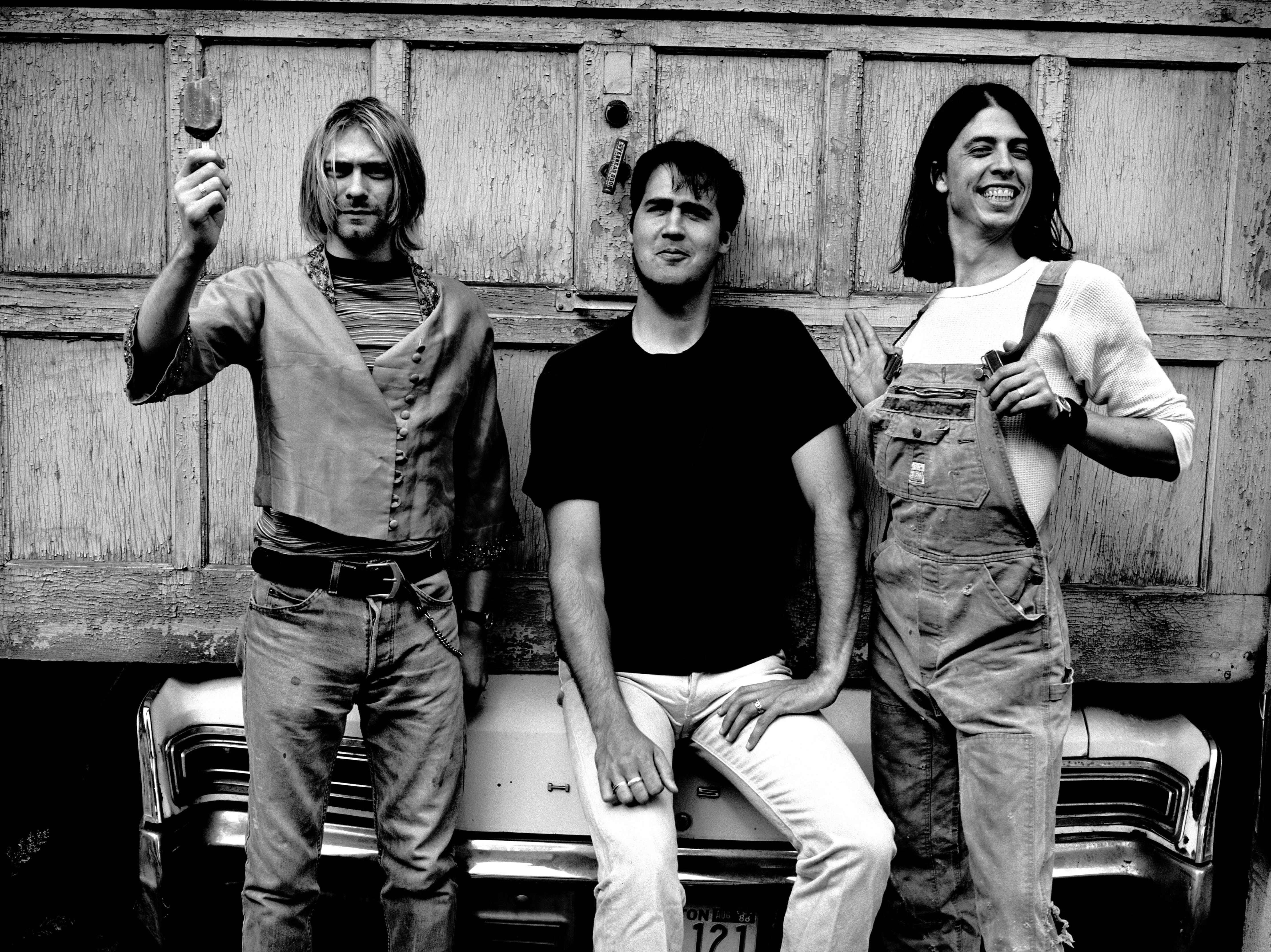 Kurt Cobain Dave Grohl And Krist Novoselic - HD Wallpaper 