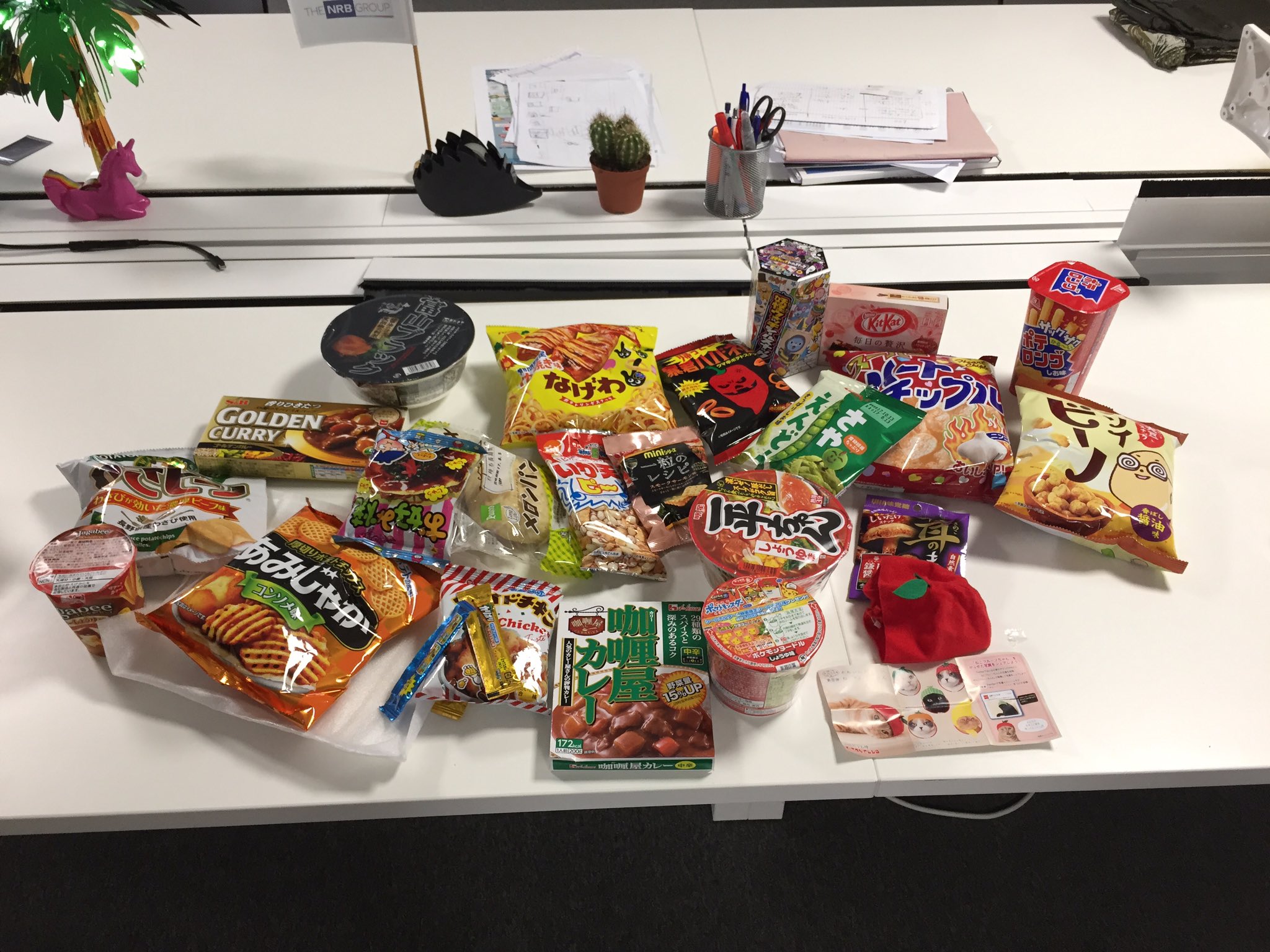 Convenience Food - HD Wallpaper 