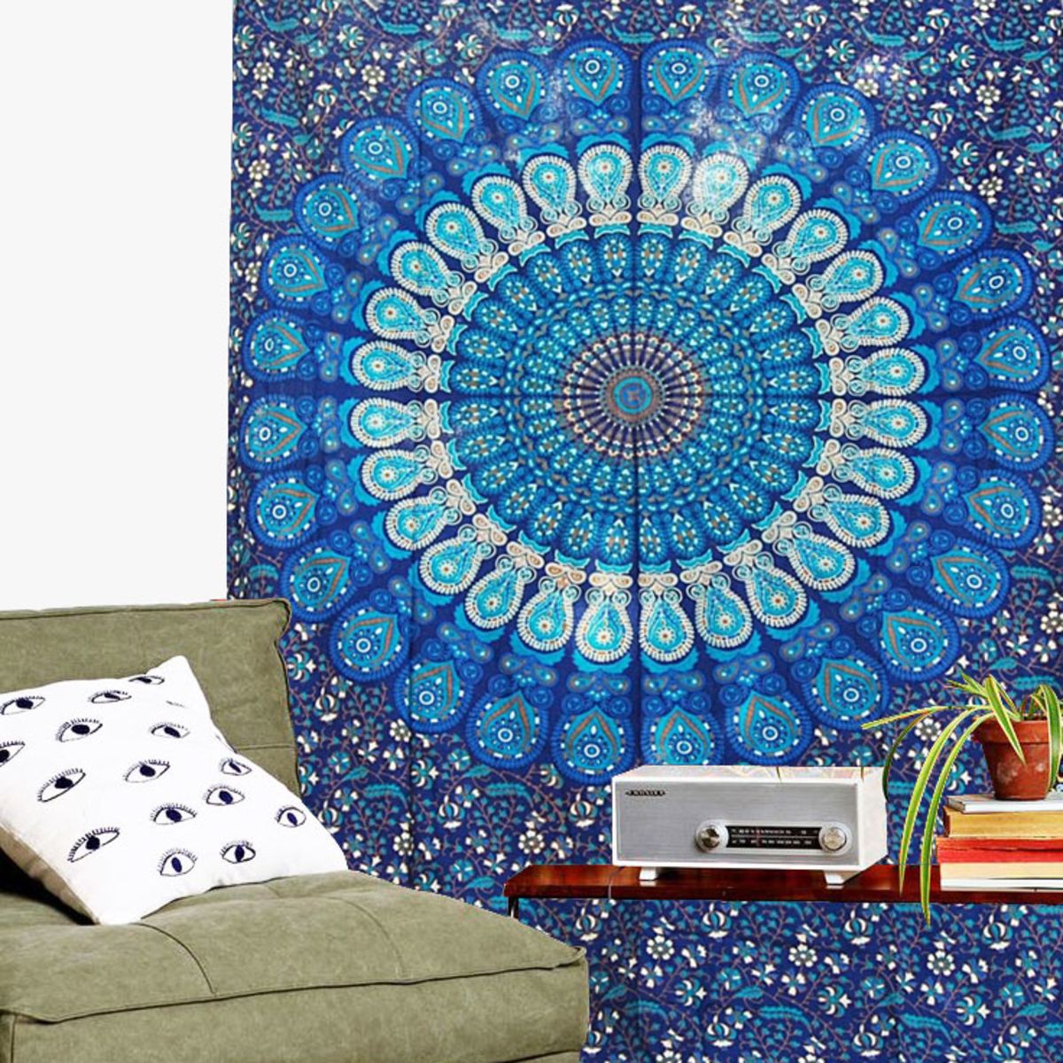 Psychedelic Peacock Mandala - HD Wallpaper 