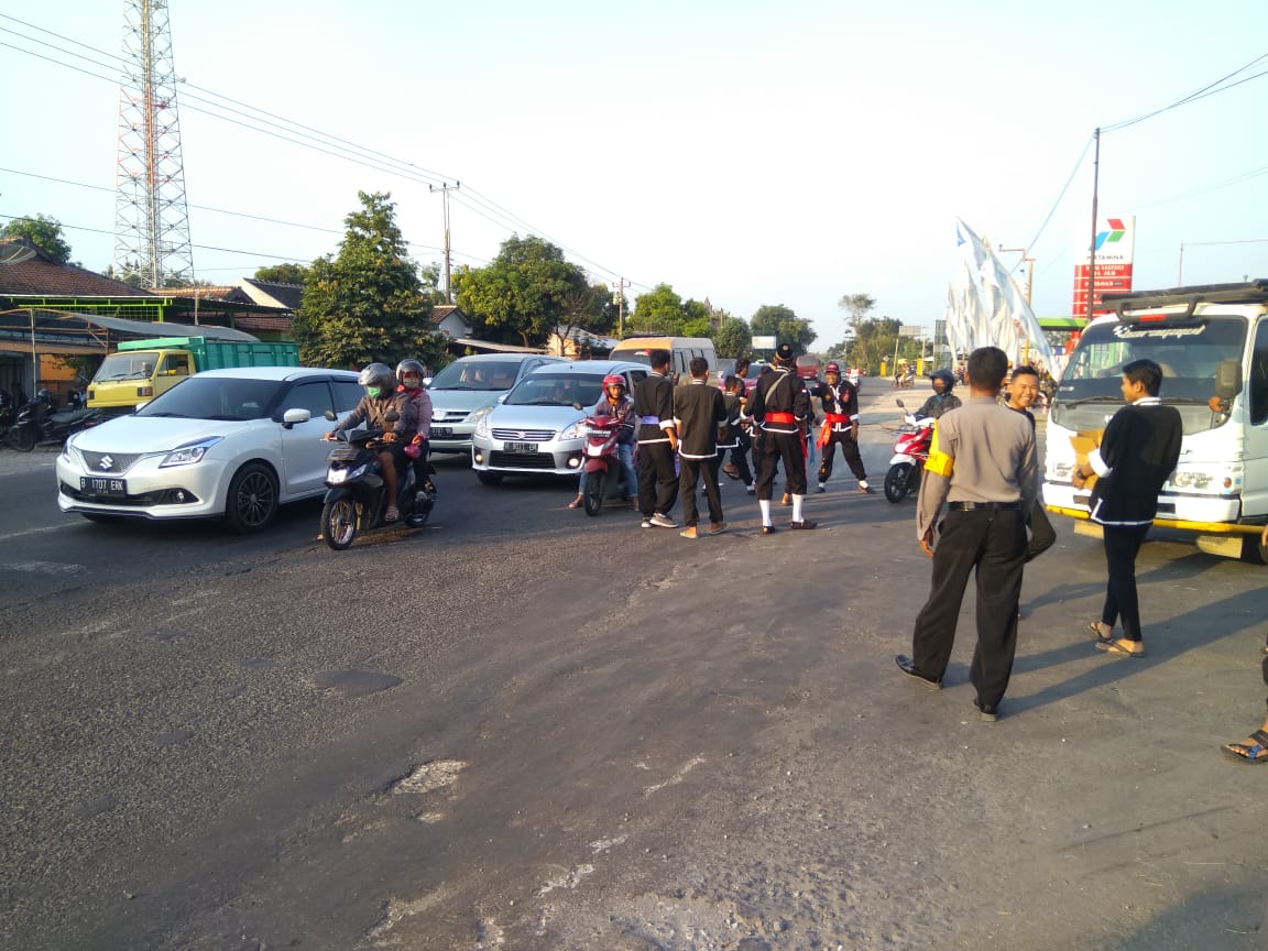 Hatchback - HD Wallpaper 