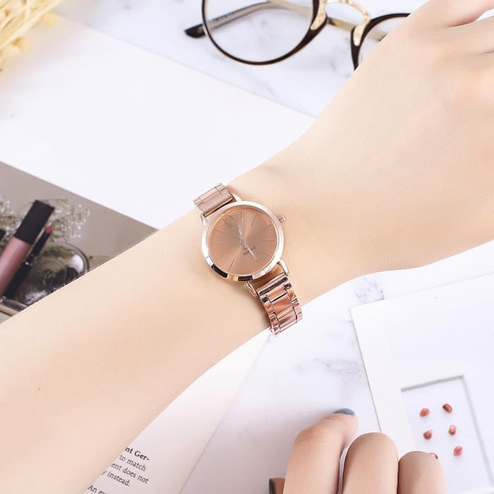 Watch - HD Wallpaper 