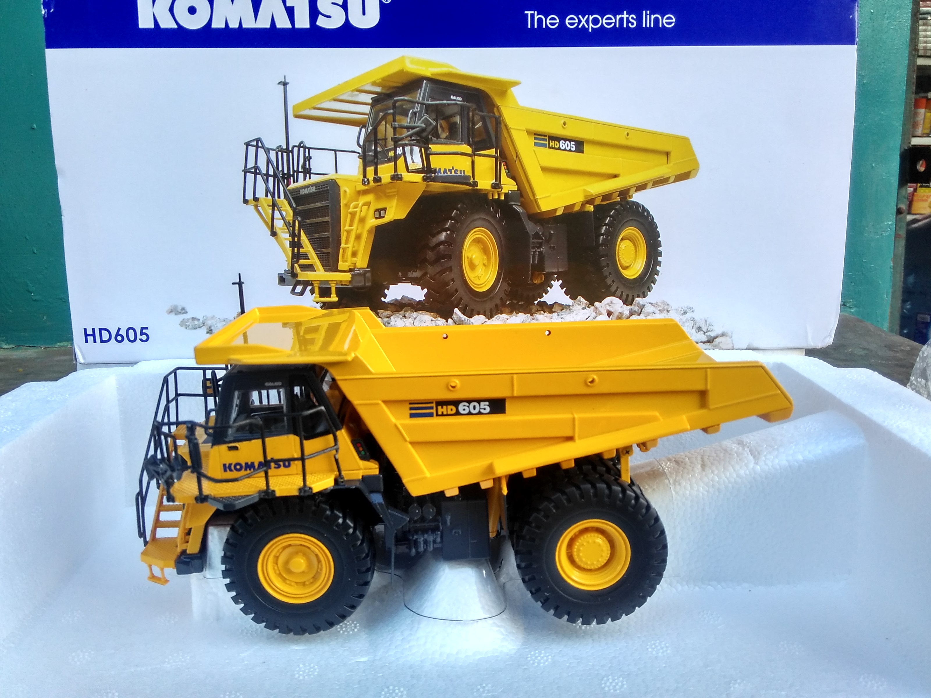Diecast Miniatur Dump Truck Hd605 Komatsu Alat Berat - HD Wallpaper 