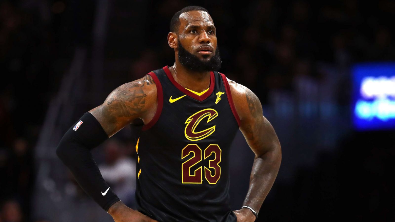 Lebron James - HD Wallpaper 