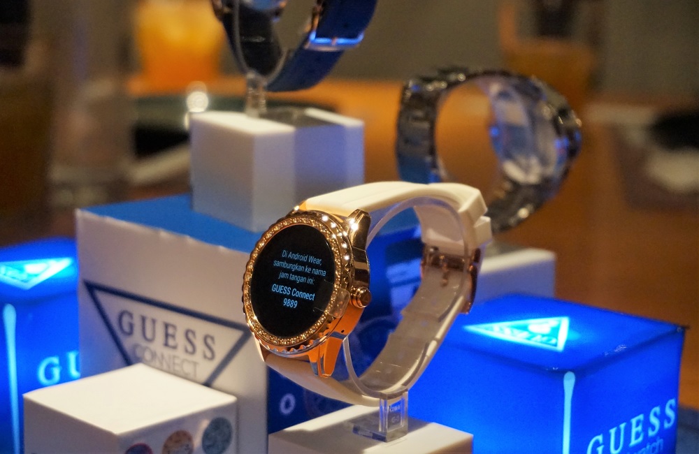 Jam Tangan Guess Android - HD Wallpaper 