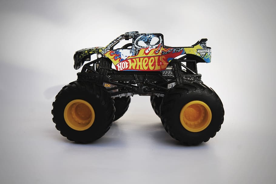 Toy, Monster Jam, Truck, Game, Rims, Play, Playing, - Camioneta Monster Juguete - HD Wallpaper 