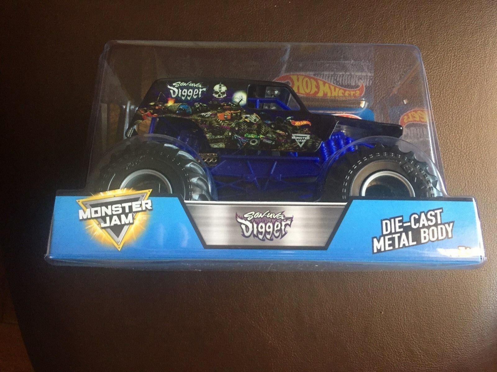 Monster Jam - HD Wallpaper 