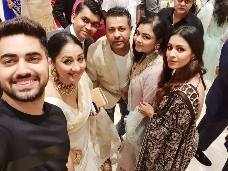 Naamkaran Team Reunites - Zain Imam And Hina Khan - HD Wallpaper 