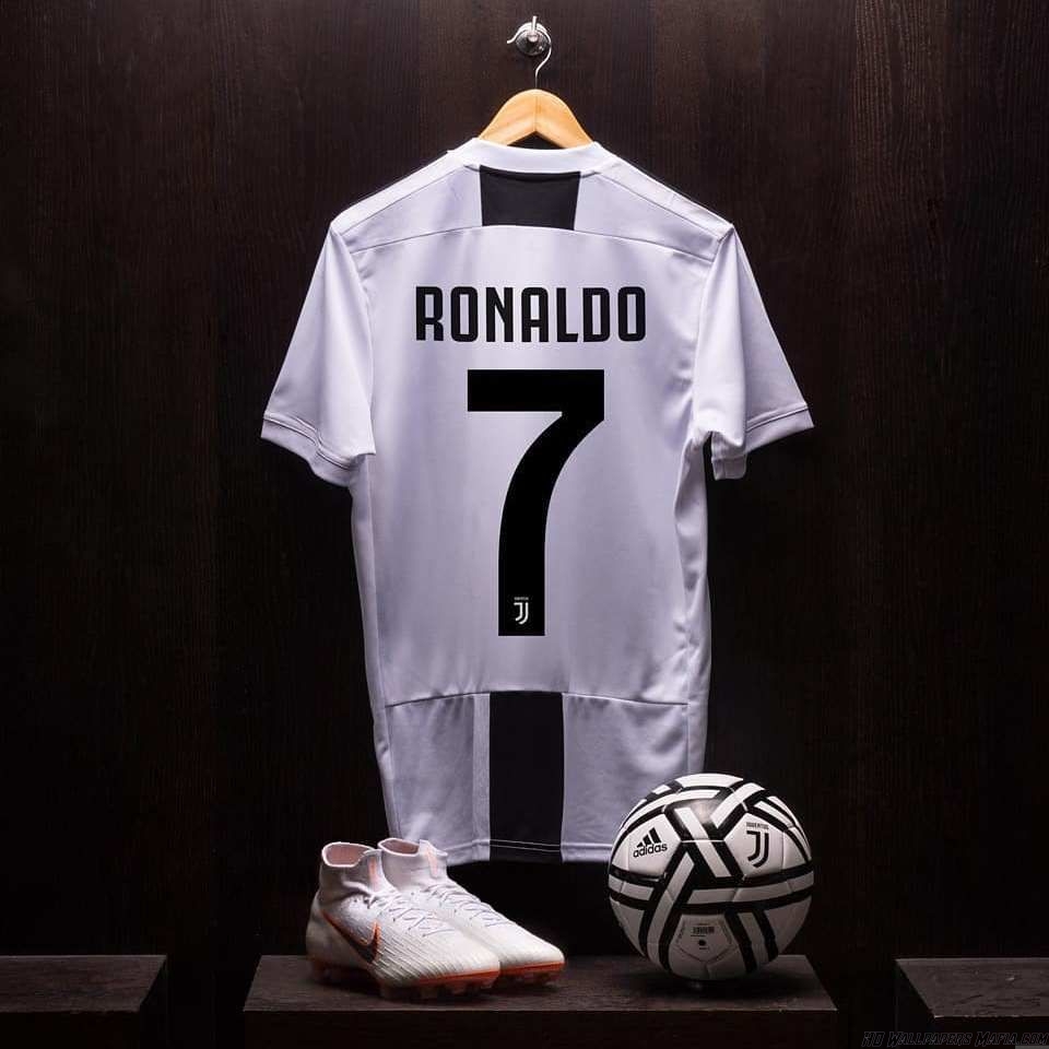 Cr7 4k In Juventus - HD Wallpaper 