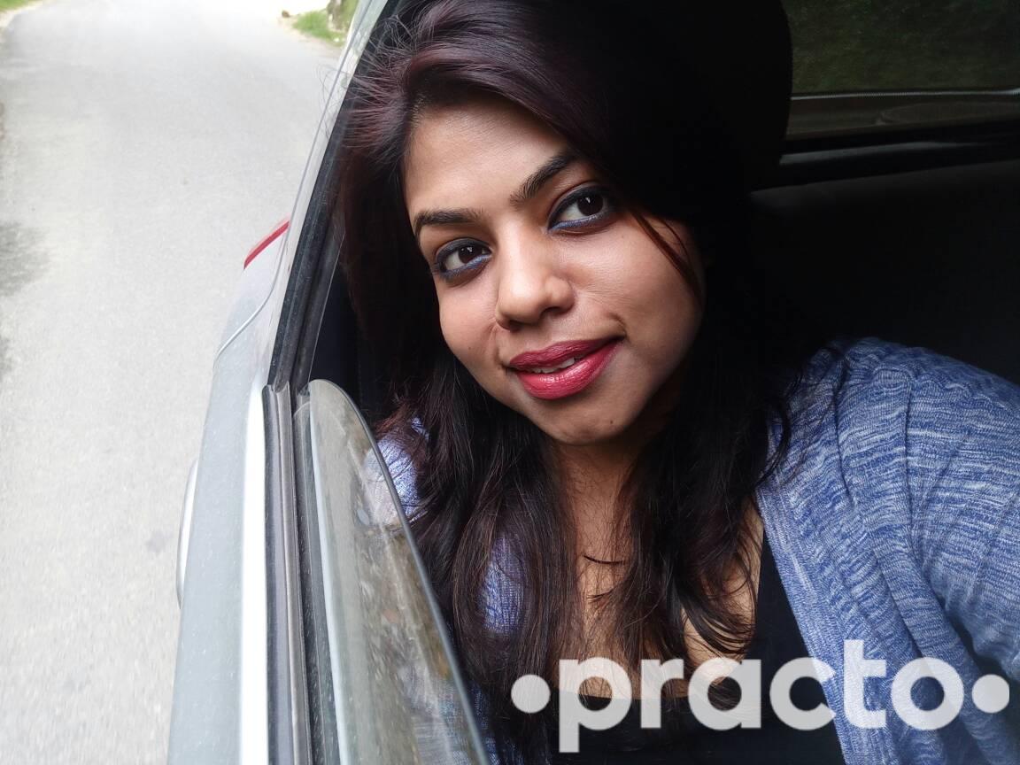 Dr Pallavi Kashyap - HD Wallpaper 