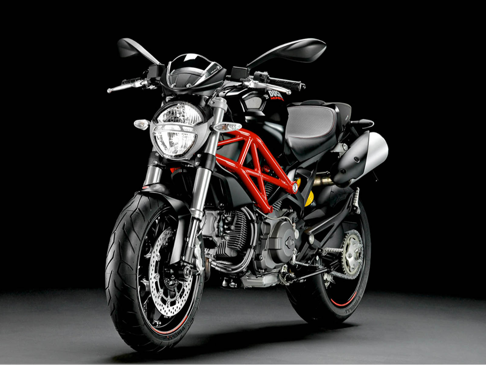 2013 Ducati Monster 796 - HD Wallpaper 
