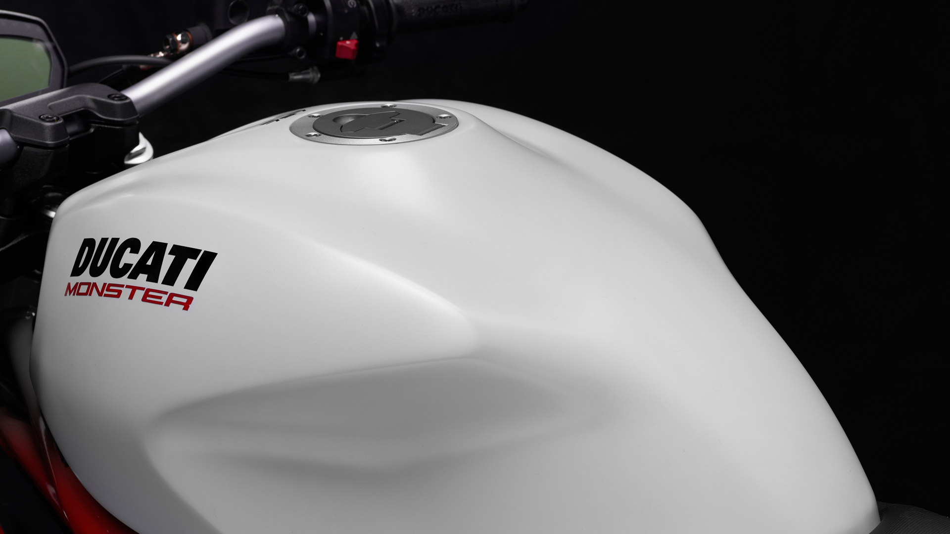 Ducati Monster 797 Image - Ducati Monster - HD Wallpaper 