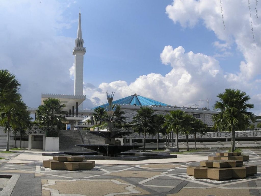 Masjid Negara Kuala Lumpur - HD Wallpaper 