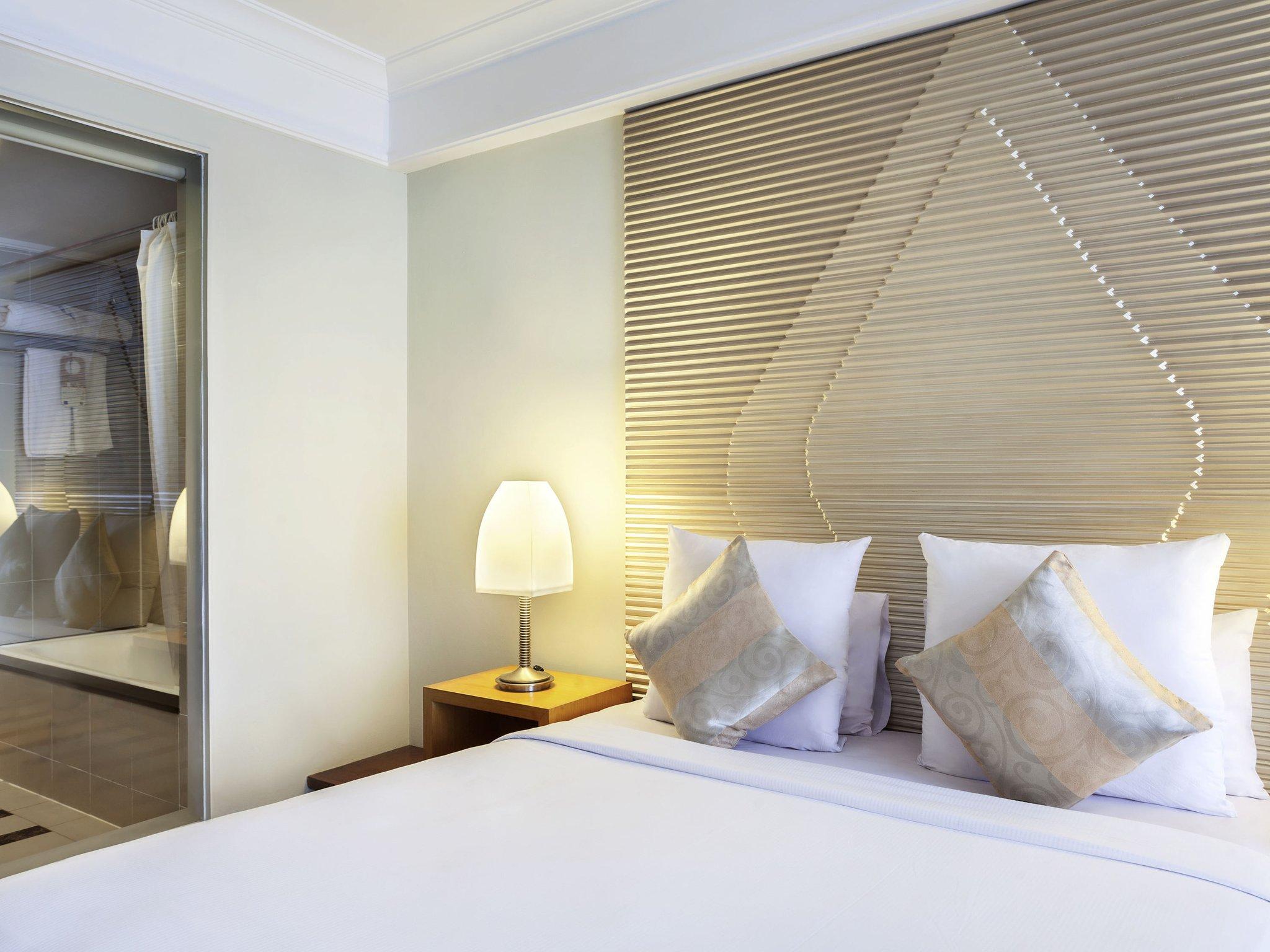 Window Blind - HD Wallpaper 