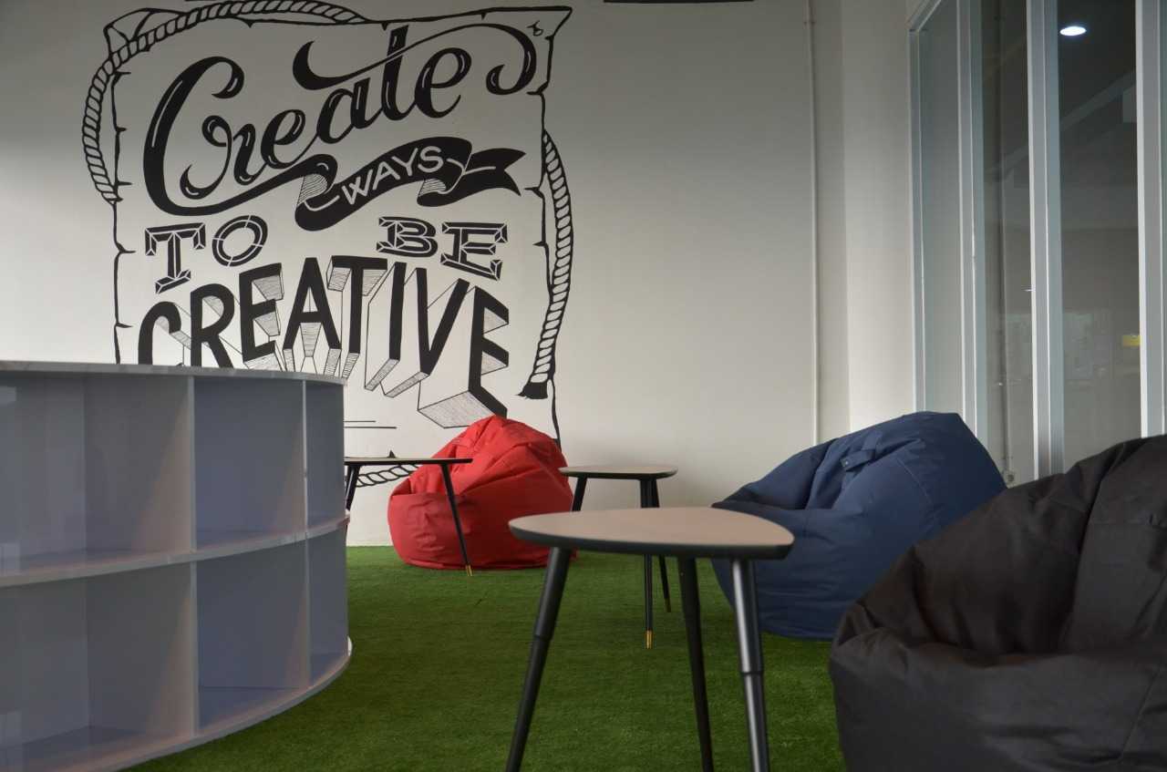 Jasa Arsitek Atelier Ara Di Yogyakarta - Coffee Table - HD Wallpaper 