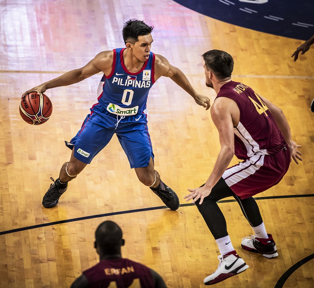 Thirdy Ravena Dunk - HD Wallpaper 