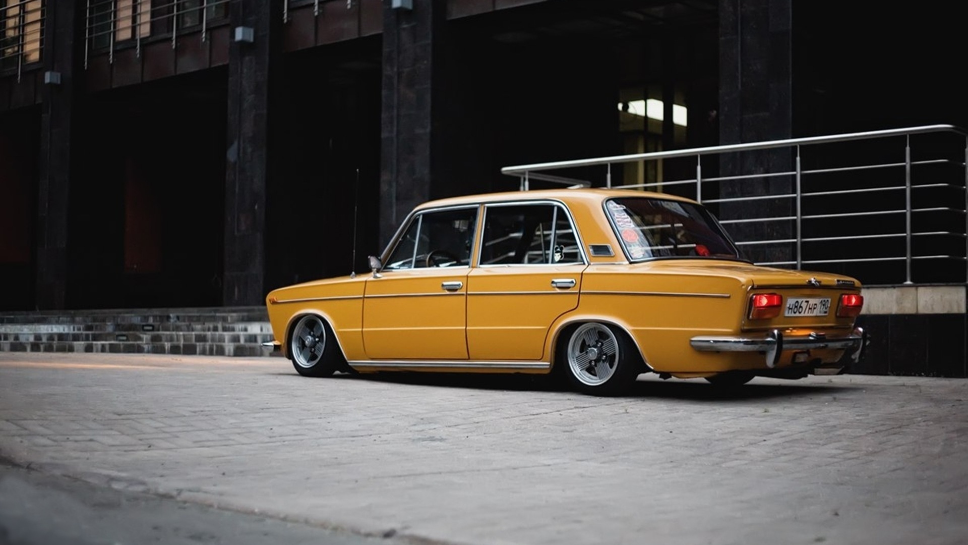 Low Classic, 2103, Vaz, Lada, Lada, Lada, Vaz, Stance - Lada Vaz Stance - HD Wallpaper 