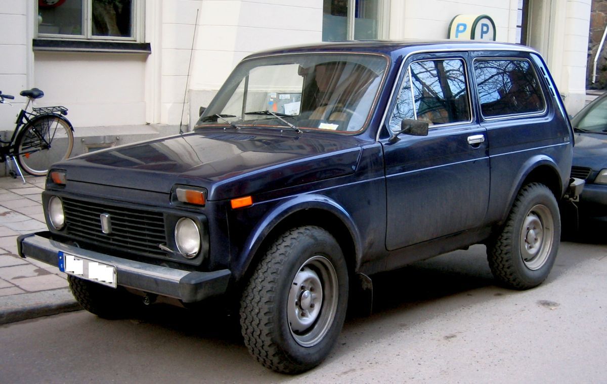 Lada Suv - HD Wallpaper 
