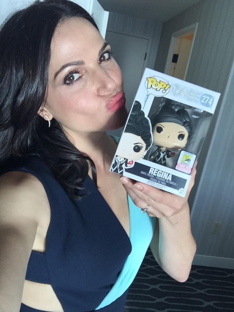 Pop Regina Once Upon A Time - HD Wallpaper 