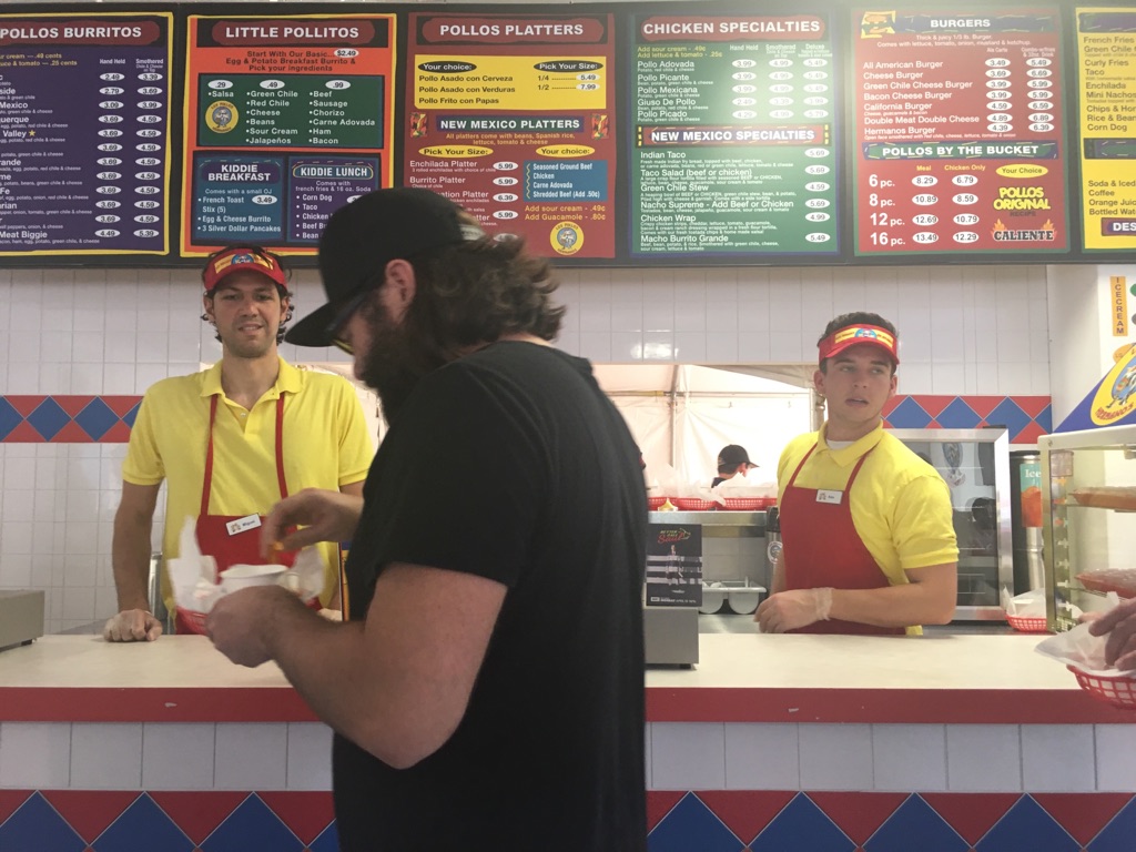 Los Pollos Hermanos Paris - HD Wallpaper 