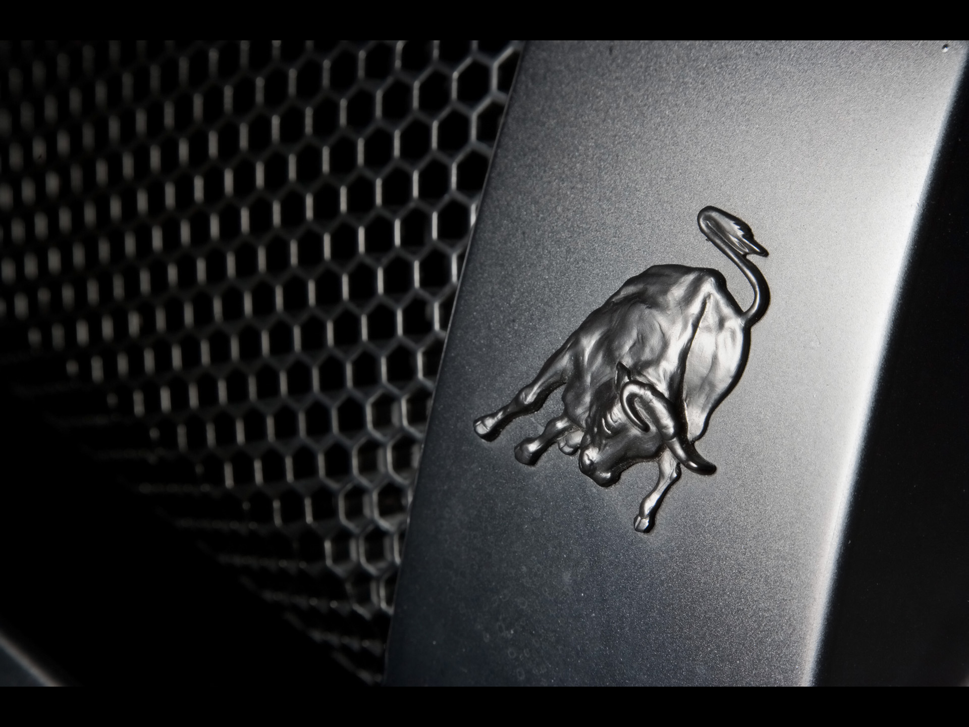 Full Hd Lamborghini Logo Iphone - HD Wallpaper 