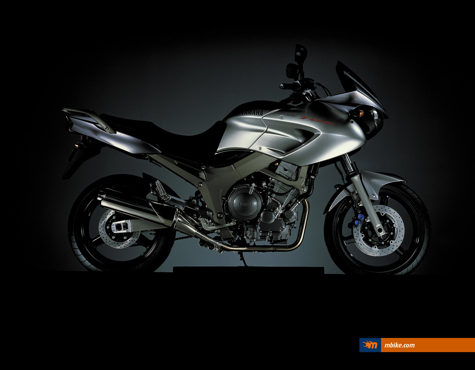 2002 Yamaha Tdm - Yamaha Tdm 900 - HD Wallpaper 