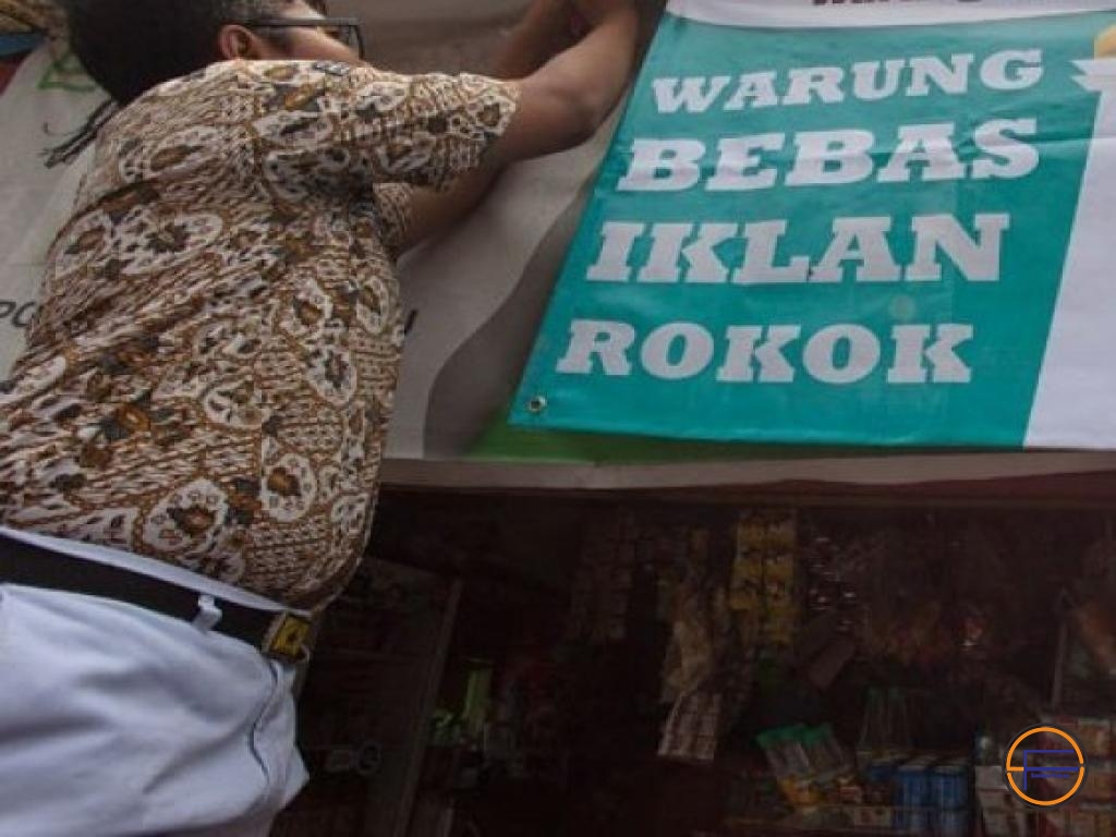 Iklan Bahasa Jawa Di Jogja Malioboro - HD Wallpaper 
