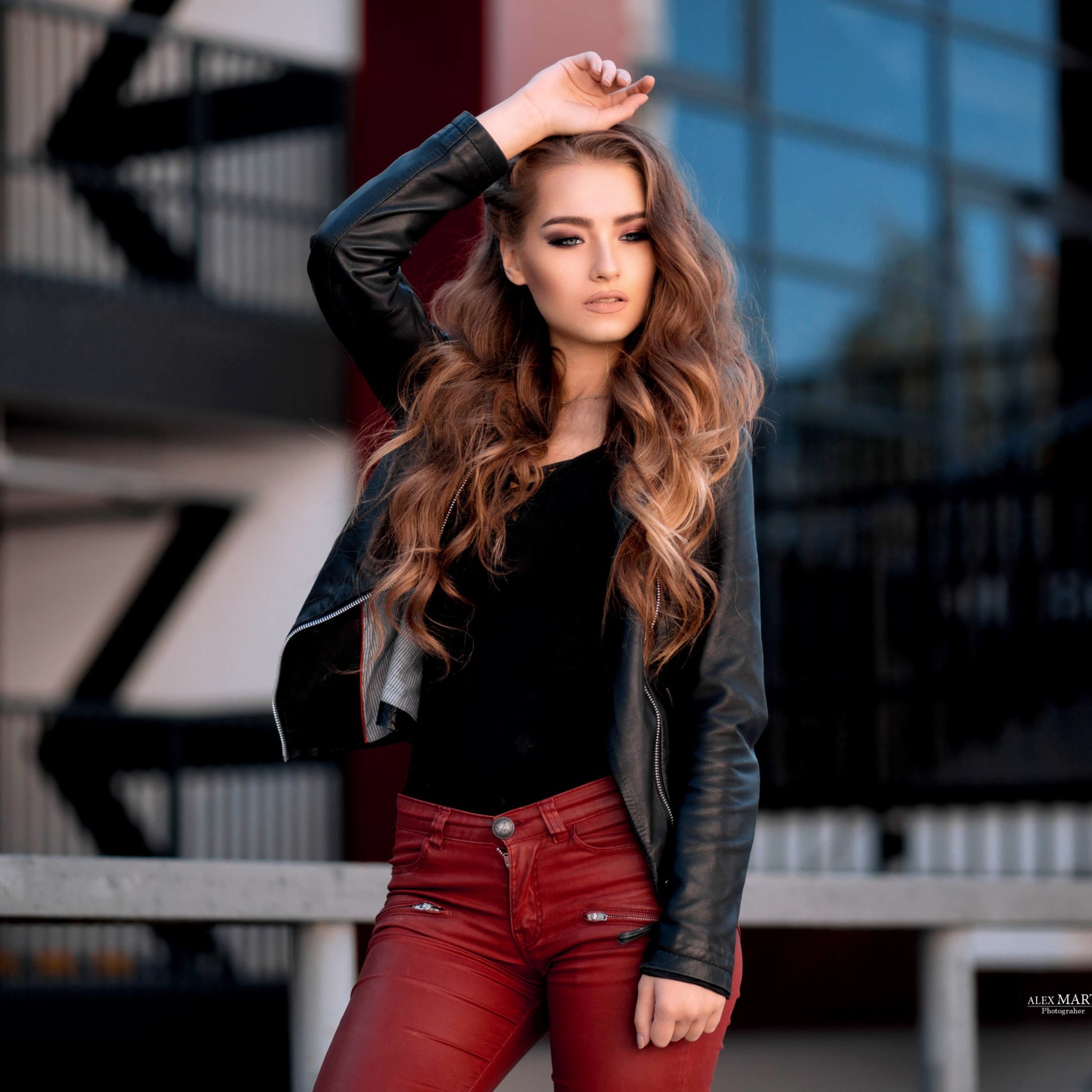 Leather Jackets Wallpapers - Leather Girl - HD Wallpaper 