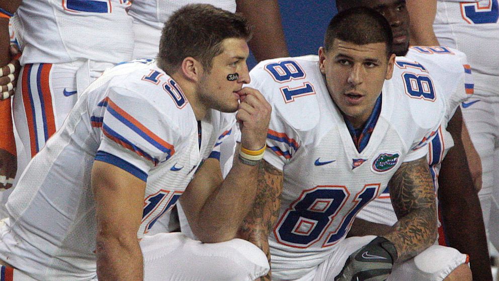 Rob Gronkowski Aaron Hernandez Death - HD Wallpaper 