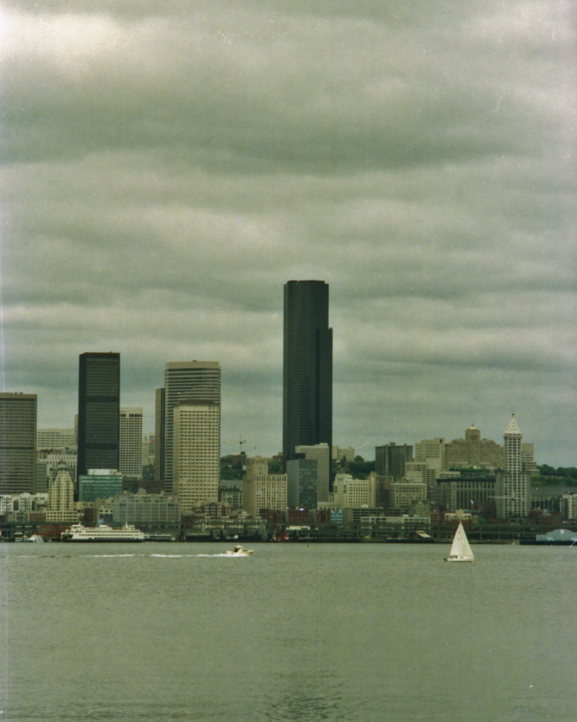 Skyscraper - HD Wallpaper 