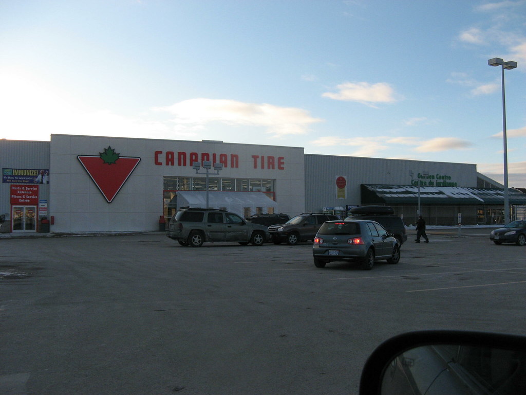 Canadian Tire Casselman - Parking Lot - HD Wallpaper 