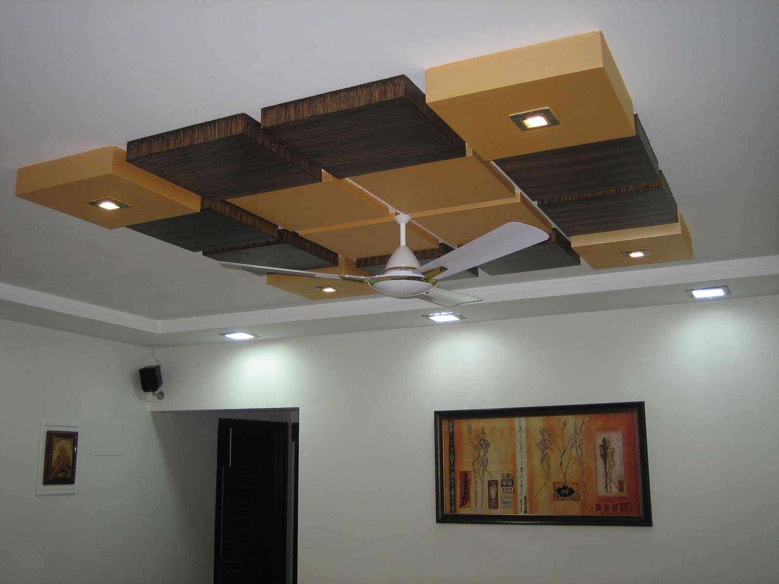 Designs Bishop Modern Pop False Ceiling Designs For - Fancy False Ceiling Design - HD Wallpaper 