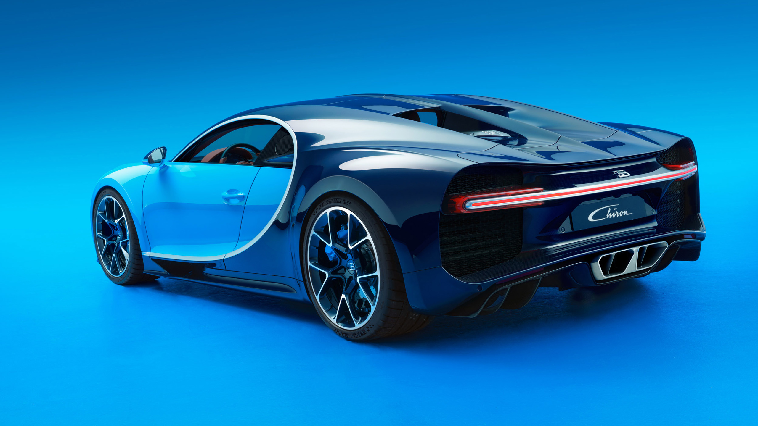 Bugatti Chiron Back View - HD Wallpaper 