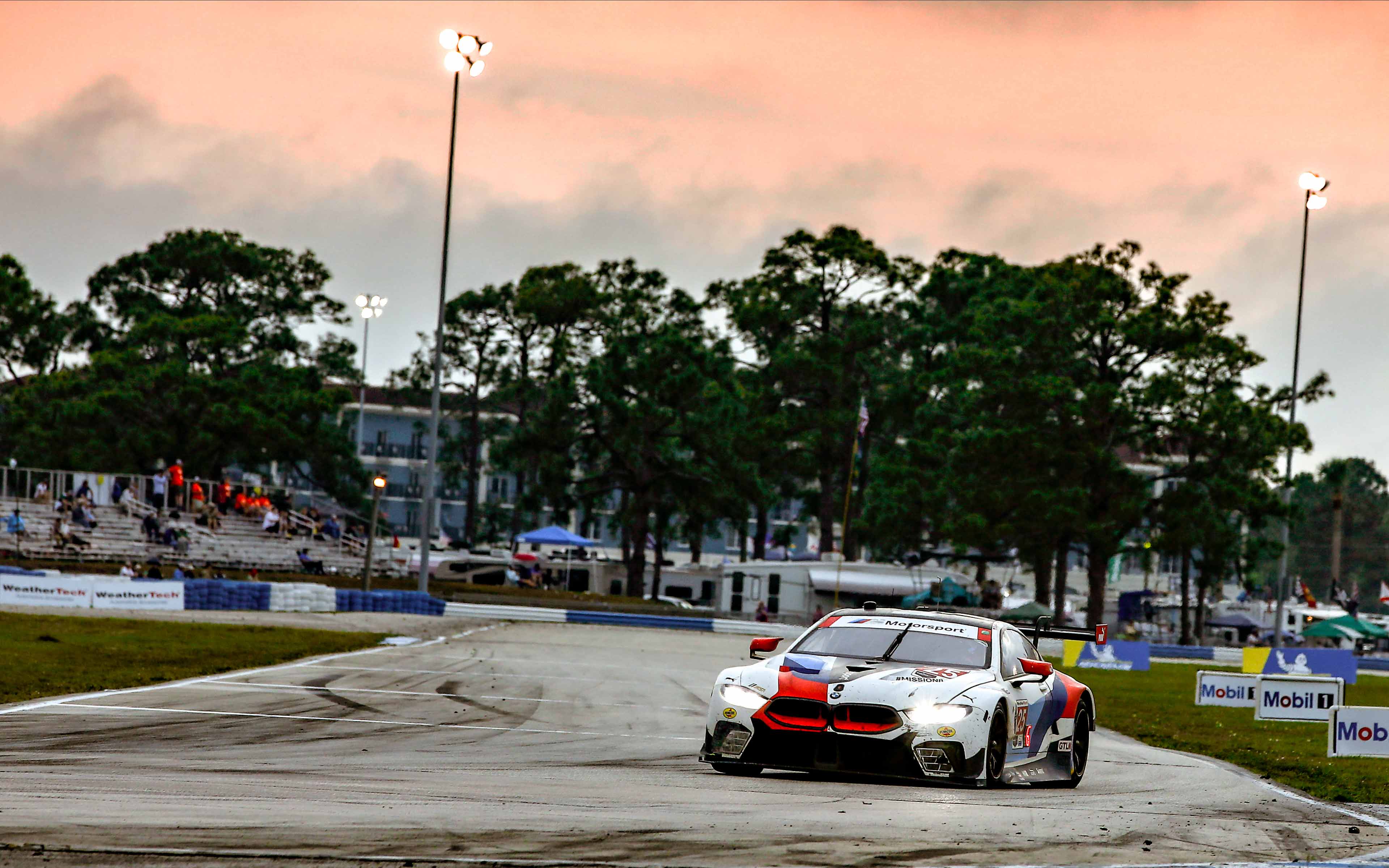 Grand Tourer - HD Wallpaper 