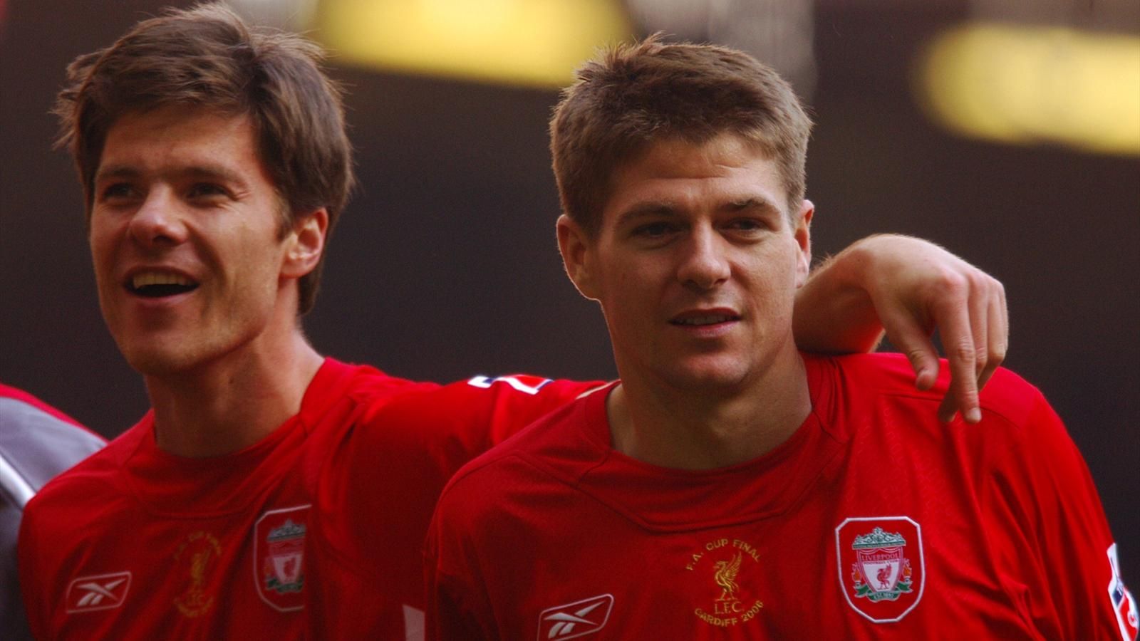 Xabi Alonso And Gerrard - HD Wallpaper 