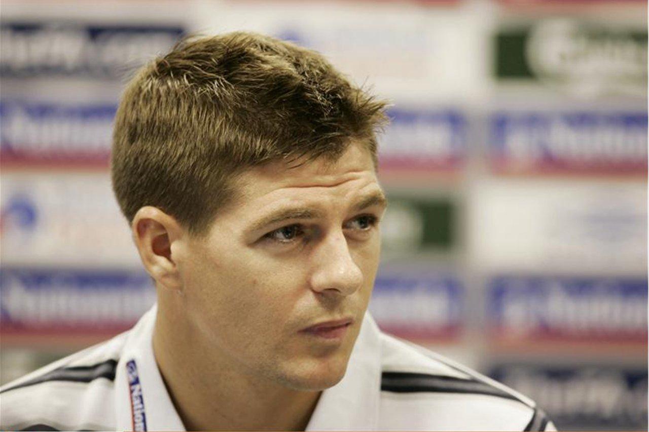 Steven Gerrard - HD Wallpaper 