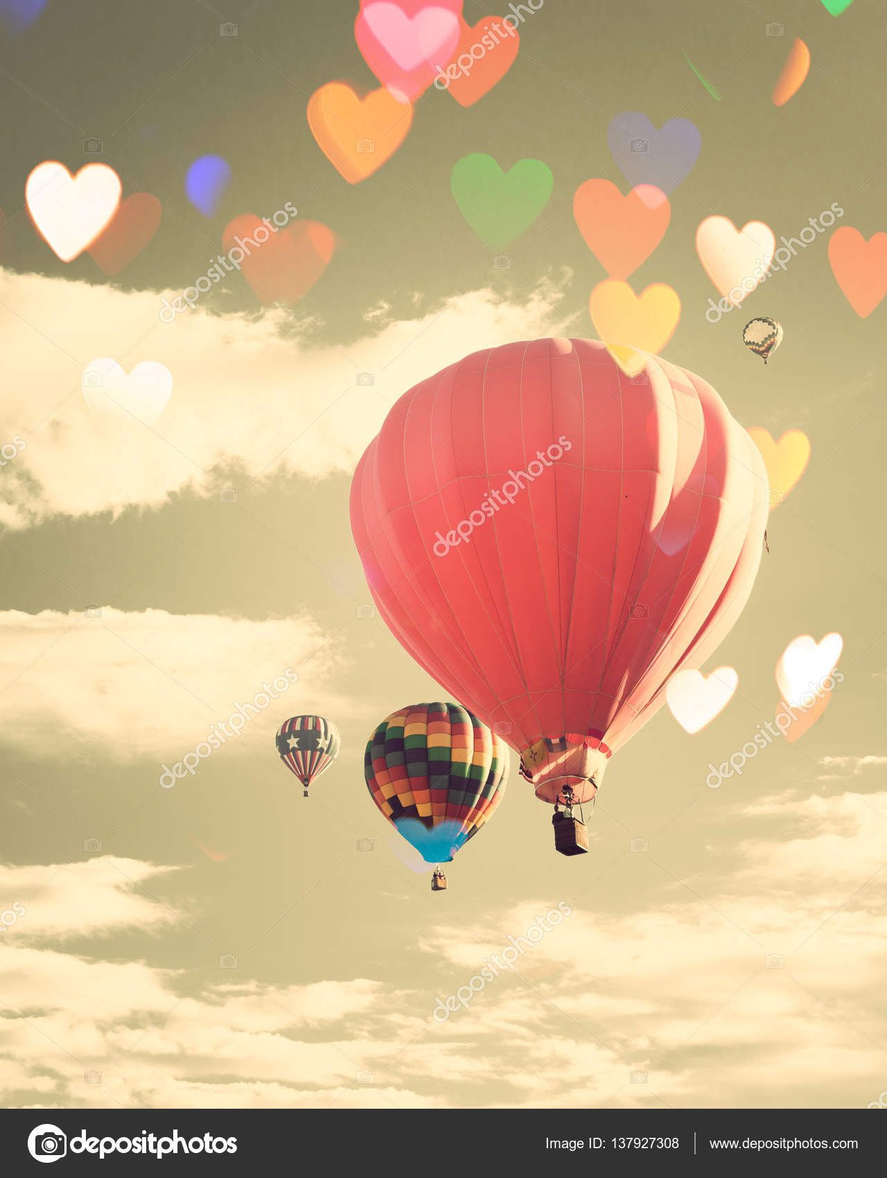 Globos Aerostaticos De Corazon - HD Wallpaper 