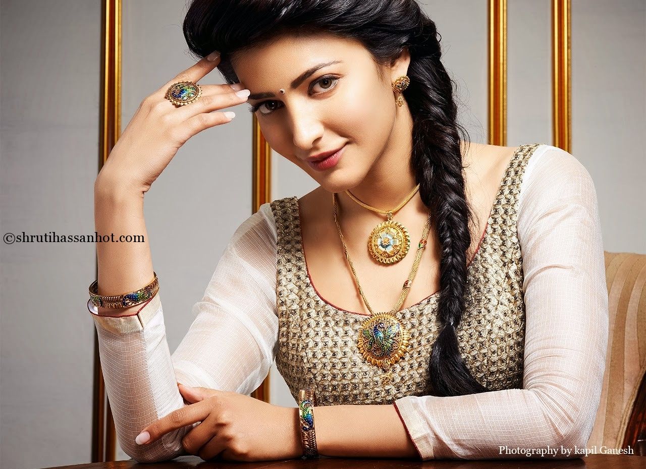 South Indian Actors Female - HD Wallpaper 
