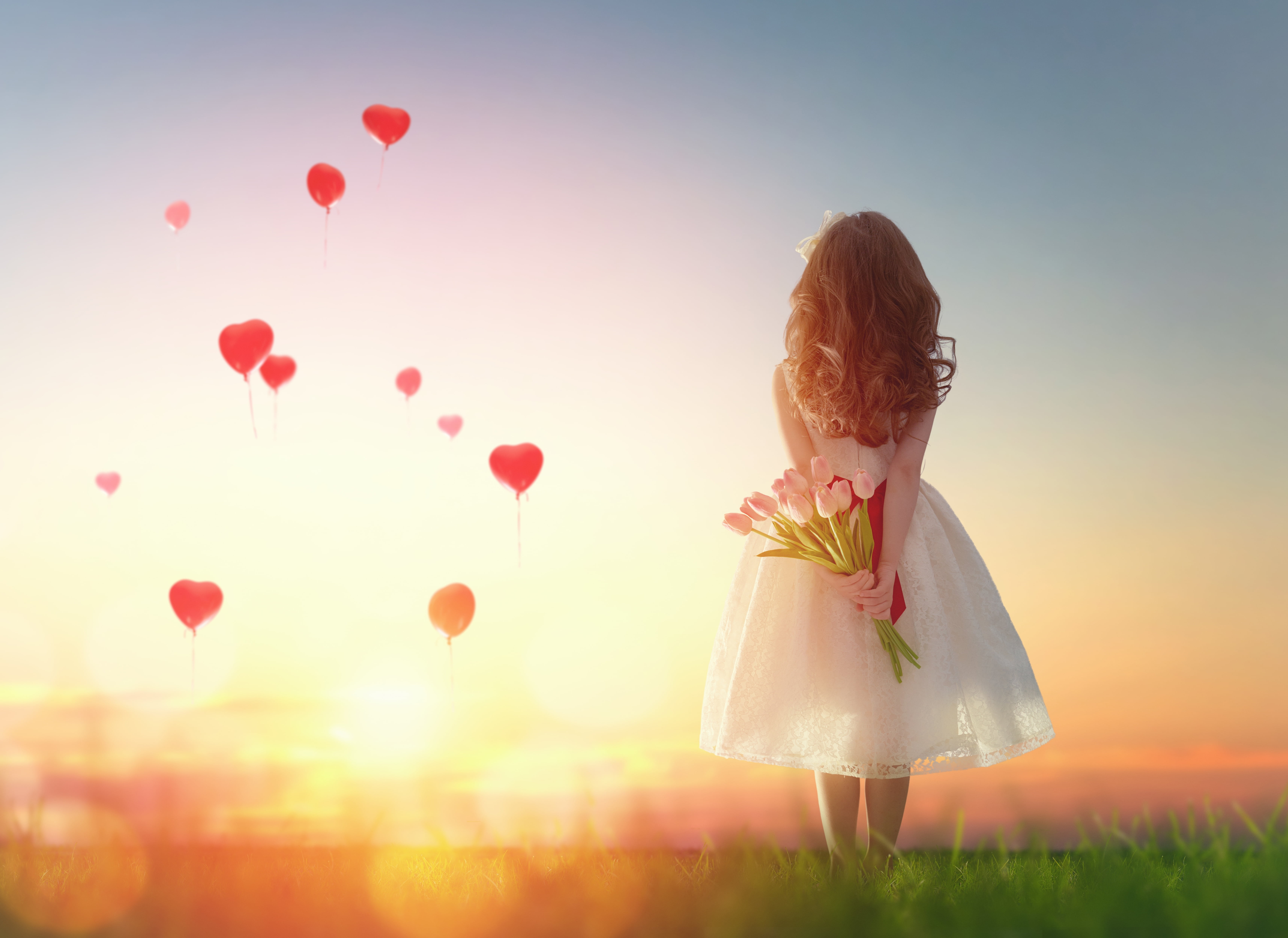 Heart Girl In Love - HD Wallpaper 