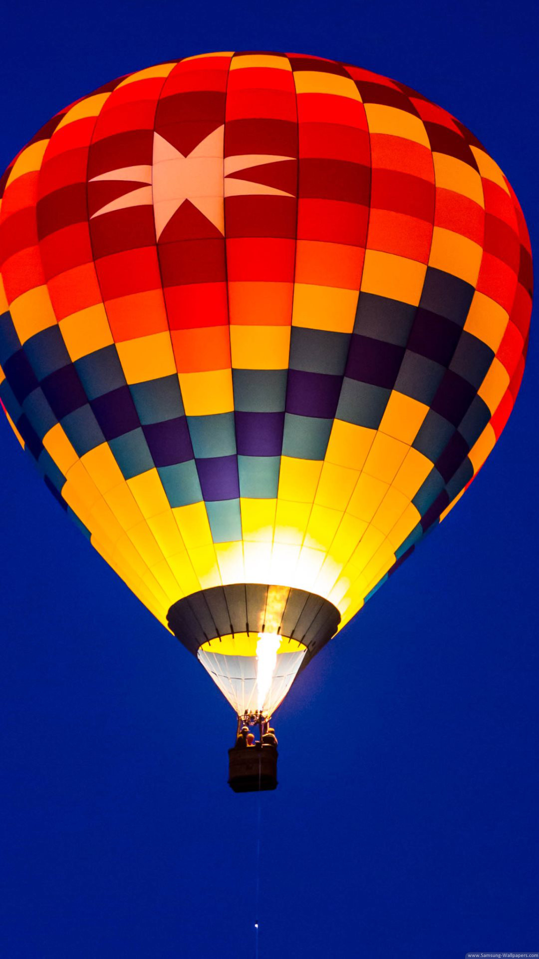 Hot Air Balloon - HD Wallpaper 