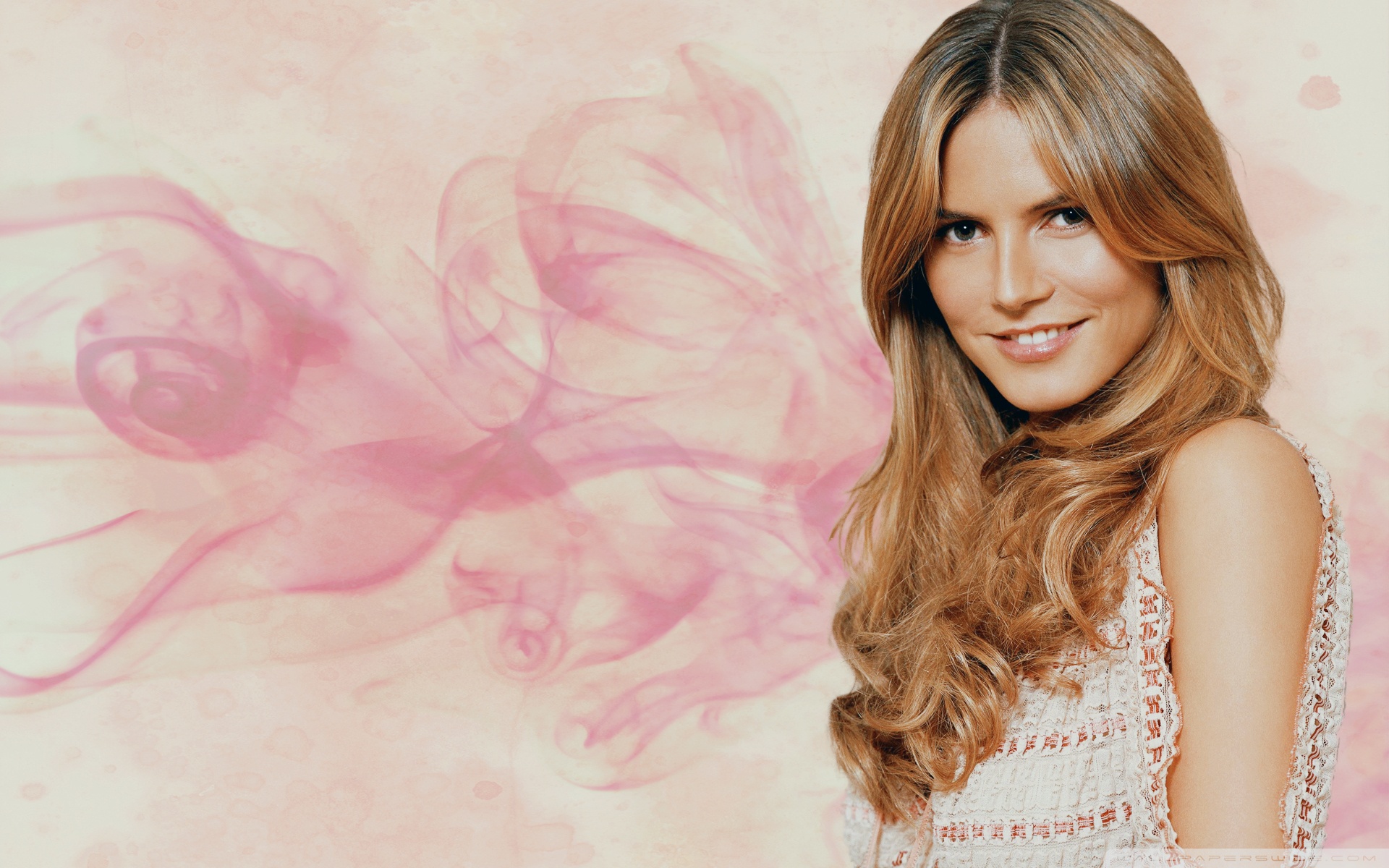 Heidi Klum Ella Enchanted - HD Wallpaper 