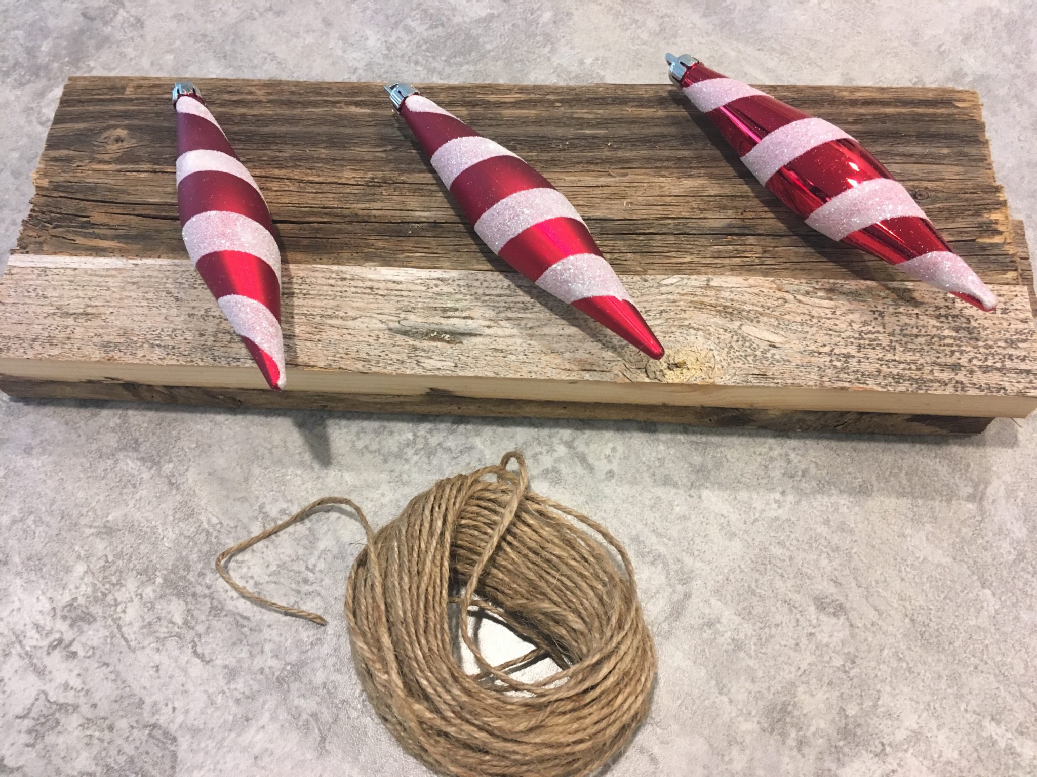 Earrings - HD Wallpaper 