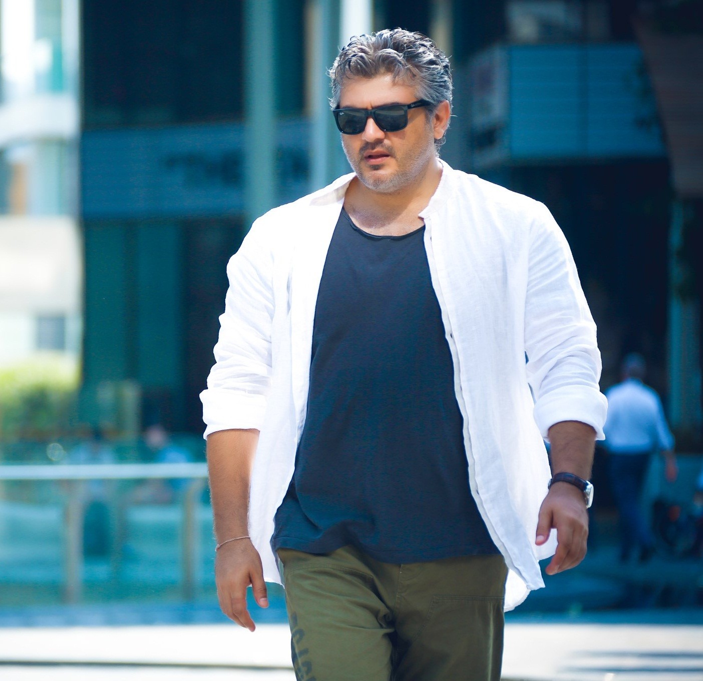 Ajith Kumar Hd Wallpaeprs In Movie - Ajith Vedalam - HD Wallpaper 