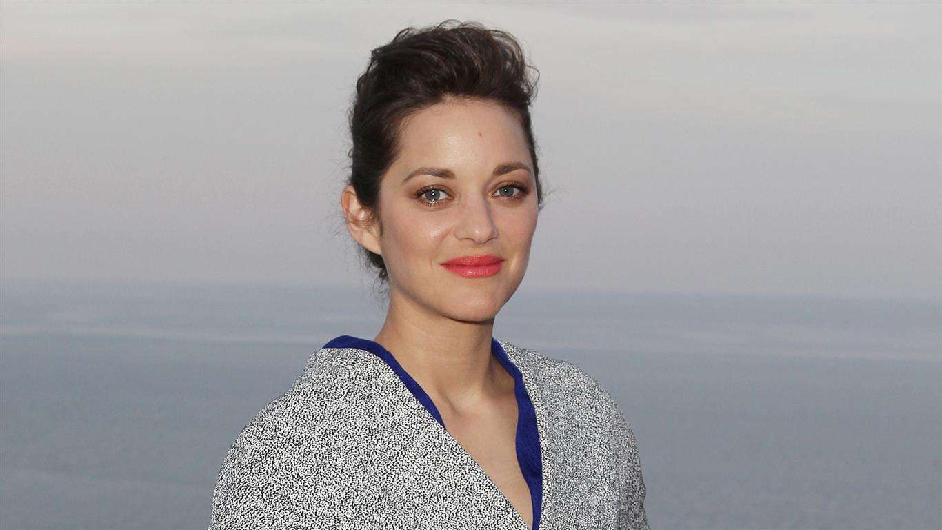 Marion Cotillard French Actress Hd Wallpapers - Girl - HD Wallpaper 